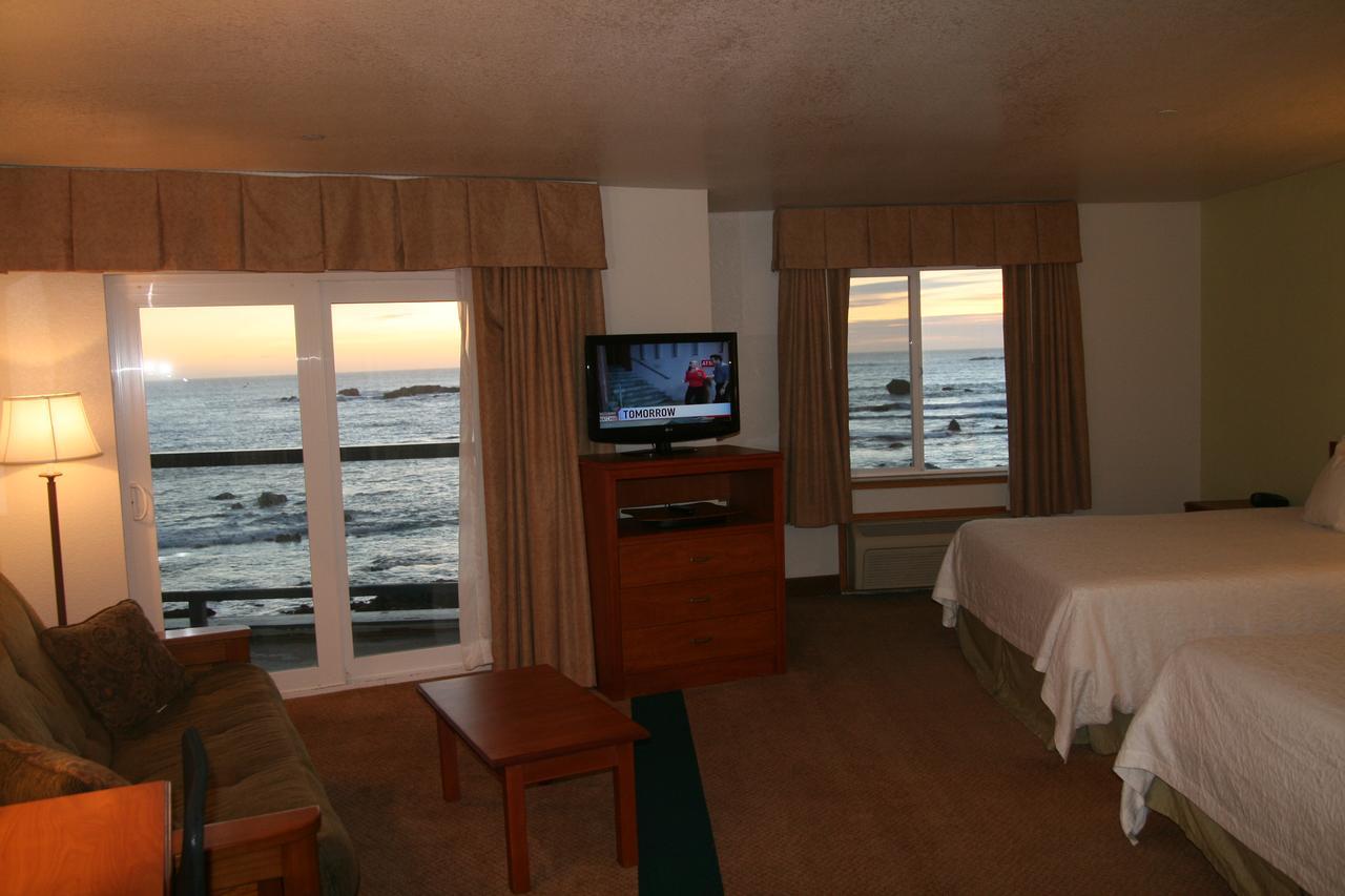 Oceanfront Lodge Кресънт Сити Екстериор снимка